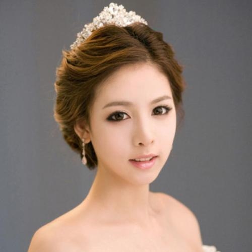 Cho thuê xe cô dâu và những kiểu tóc cô dâu Hàn Quốc 2013
