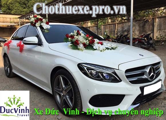 Cho thuê xe cưới màu trắng Mercerdes C250