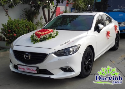 Cho thuê xe cưới Mazda6 màu trắng tại Đức Vinh