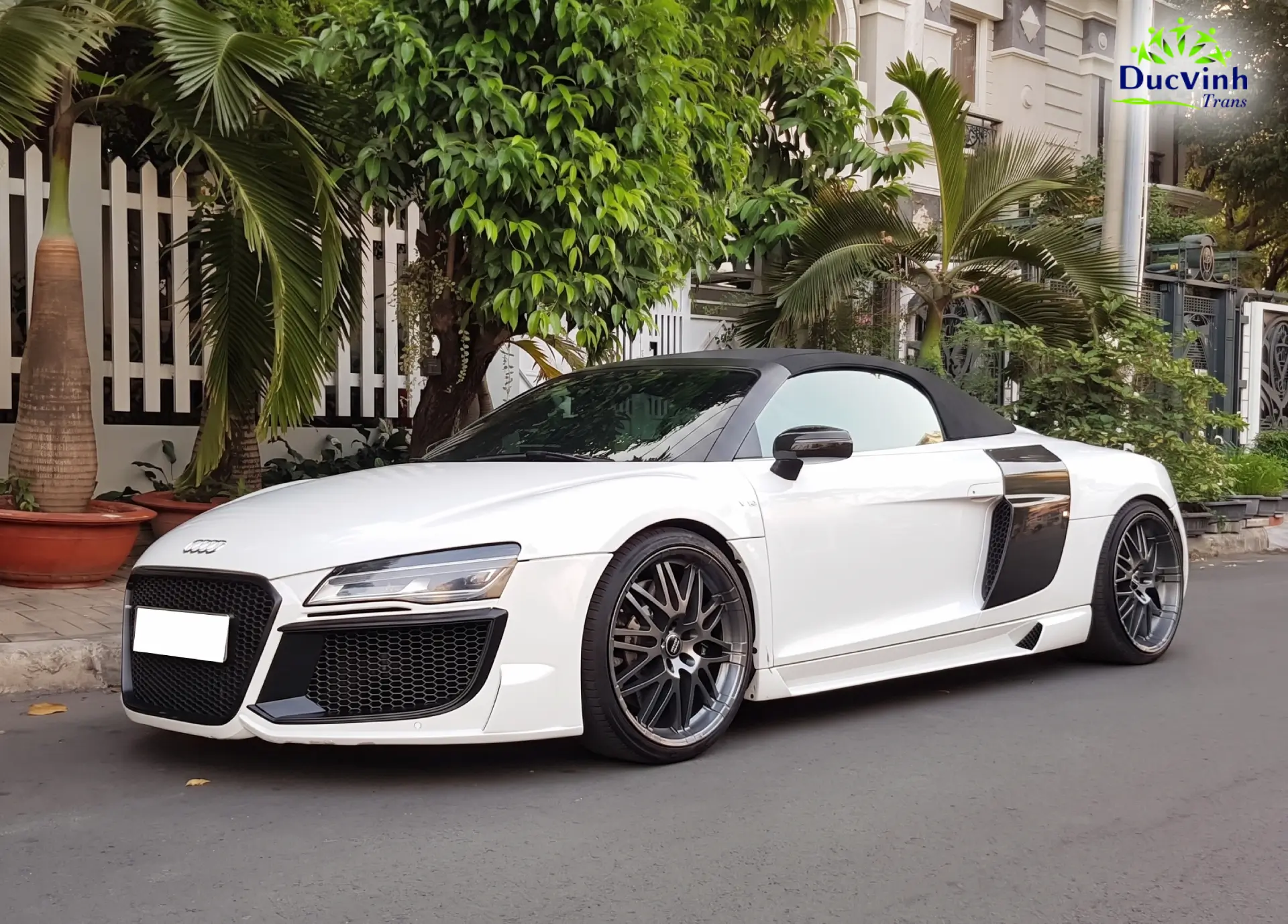 Cho Thuê Siêu Xe Audi R8 Sang Trọng