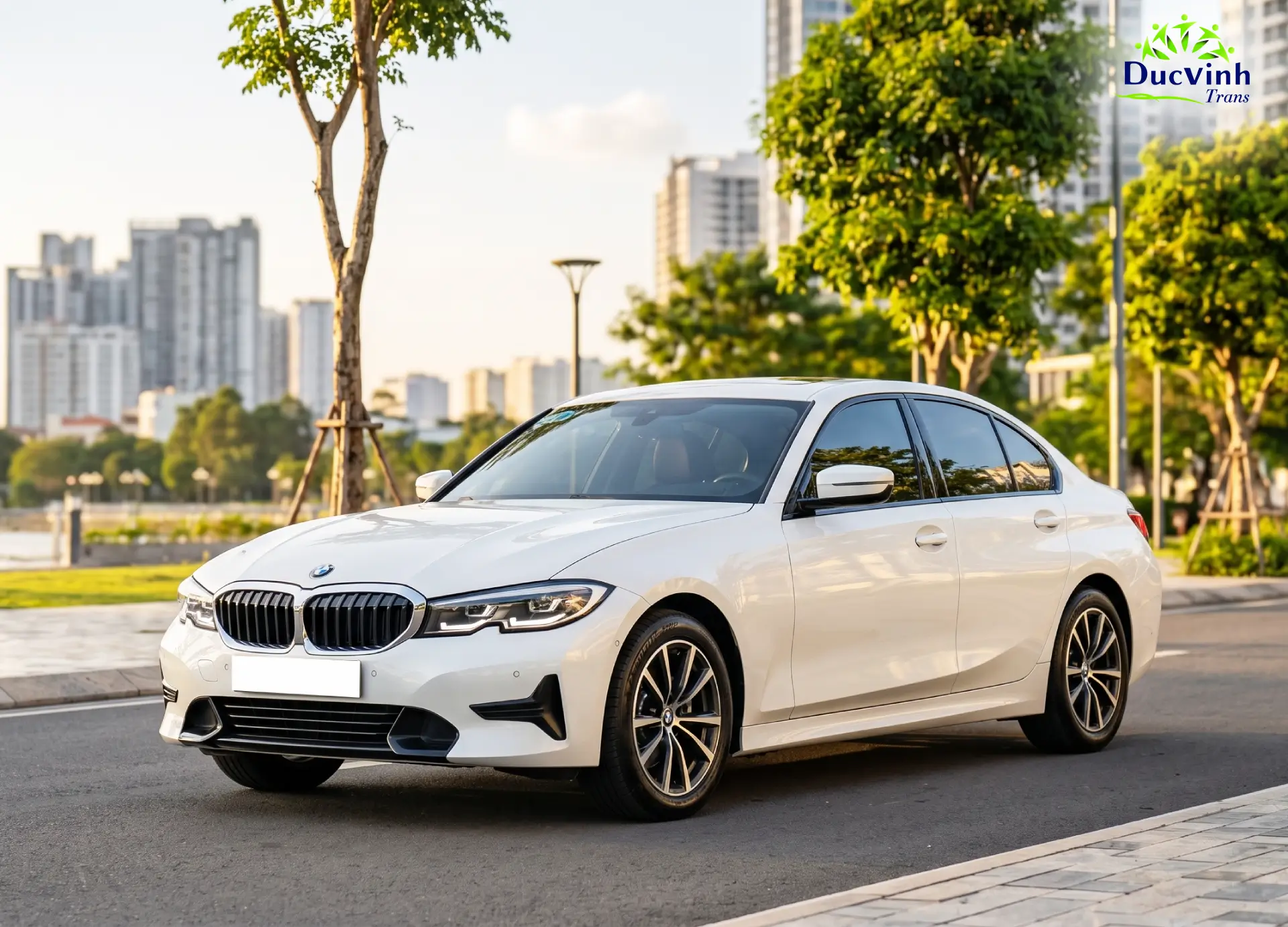 Cho Thuê Xe BMW 320i Sang Trọng