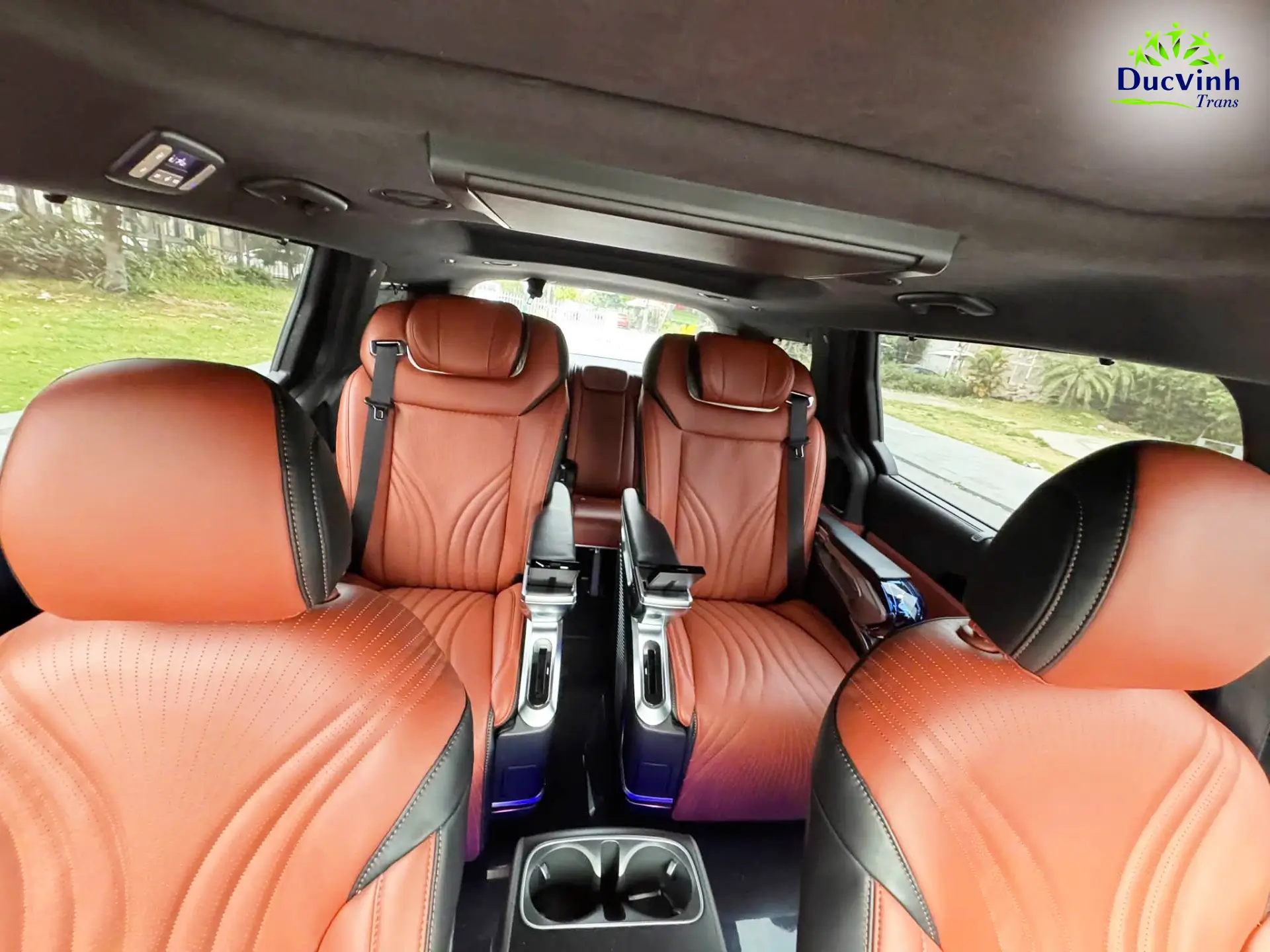 Cho Thuê Xe KIA Carnival MPV 7 Chỗ